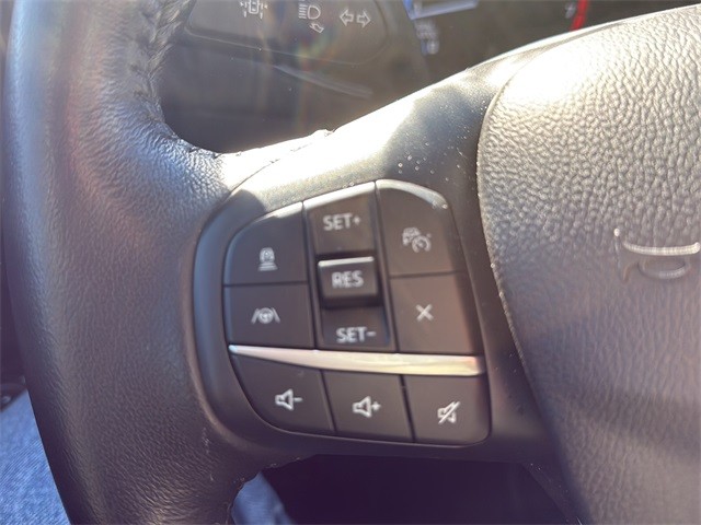 Ford Bronco Sport Vehicle Full-screen Gallery Image 9