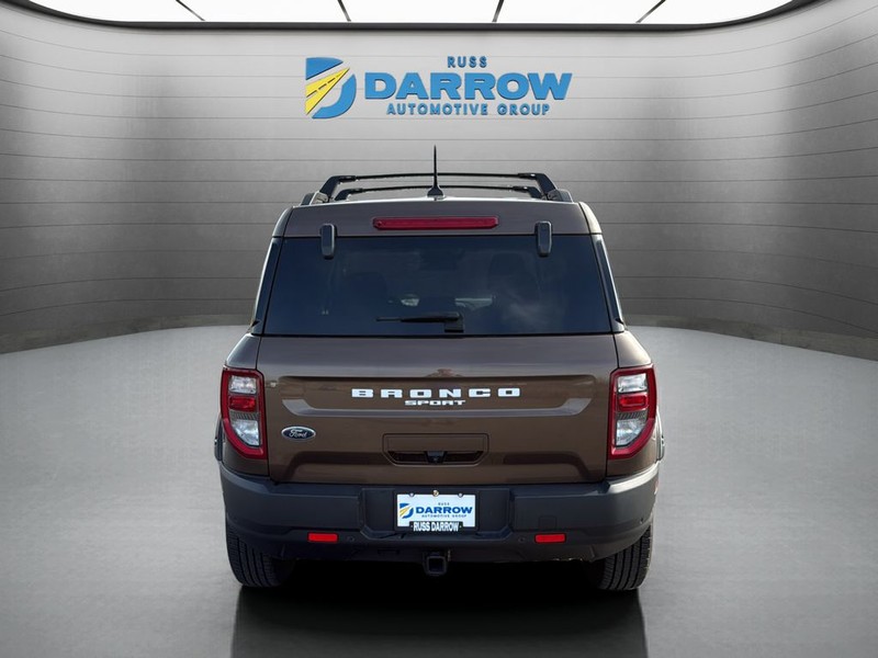 Ford Bronco Sport Vehicle Full-screen Gallery Image 4