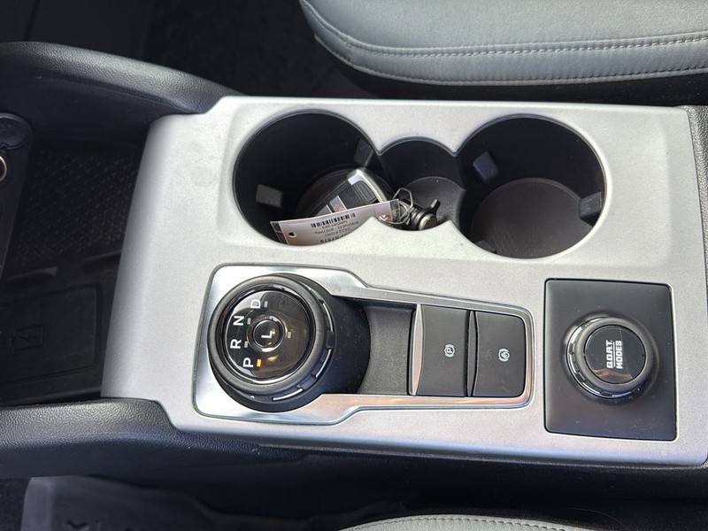 Ford Bronco Sport Vehicle Full-screen Gallery Image 21