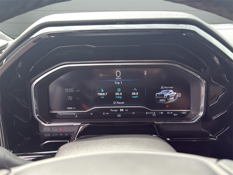 Chevrolet Silverado 1500 Vehicle Full-screen Gallery Image 13