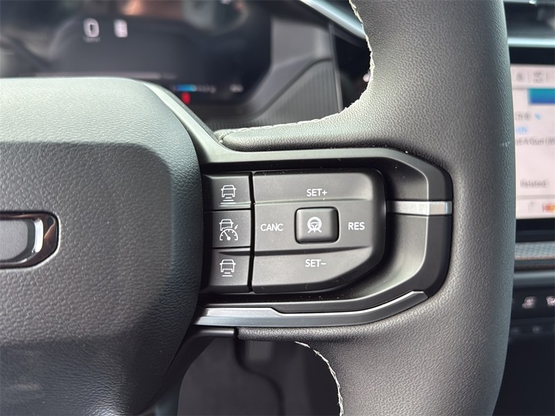 Jeep Cherokee Vehicle Full-screen Gallery Image 20