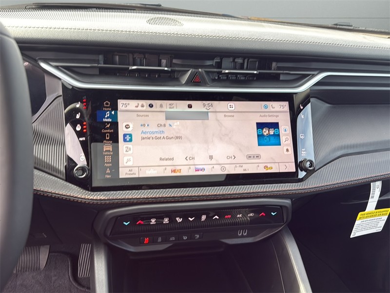 Jeep Cherokee Vehicle Full-screen Gallery Image 23