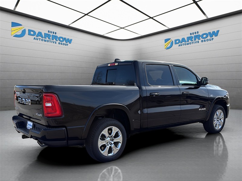 Ram 1500 Vehicle Full-screen Gallery Image 5
