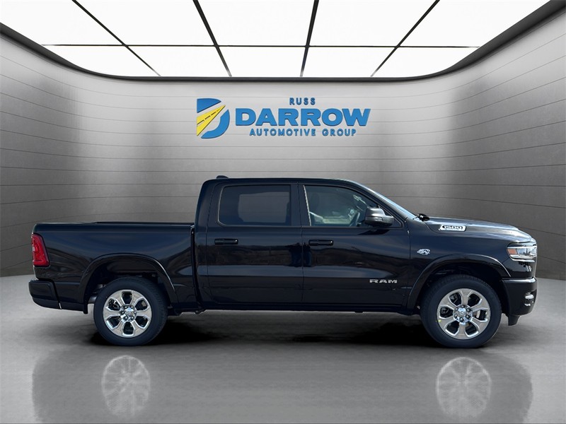 Ram 1500 Vehicle Full-screen Gallery Image 6