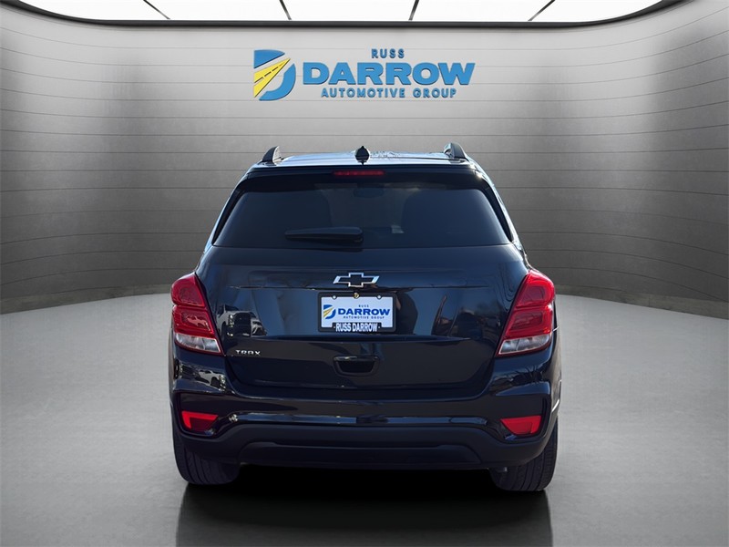 Chevrolet Trax Vehicle Full-screen Gallery Image 4