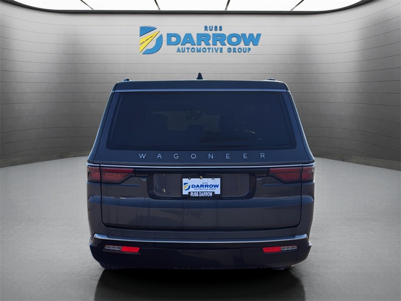 Jeep Wagoneer L Vehicle Full-screen Gallery Image 4