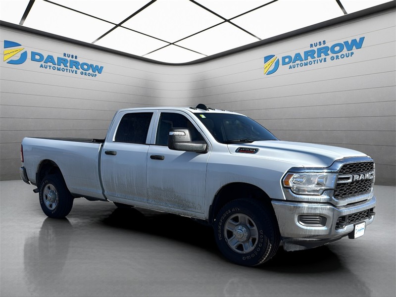 Ram 2500 Vehicle Full-screen Gallery Image 7