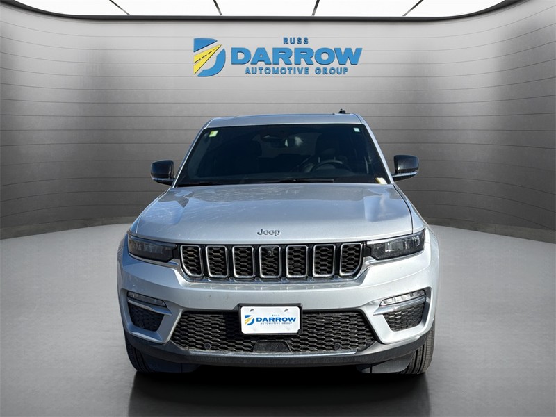 Jeep Grand Cherokee Vehicle Full-screen Gallery Image 8