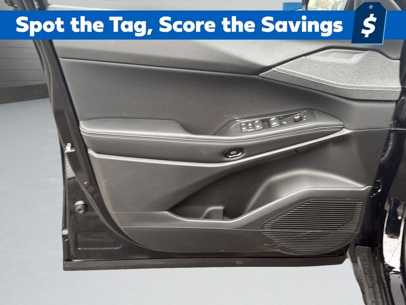 Jeep Cherokee Vehicle Full-screen Gallery Image 11