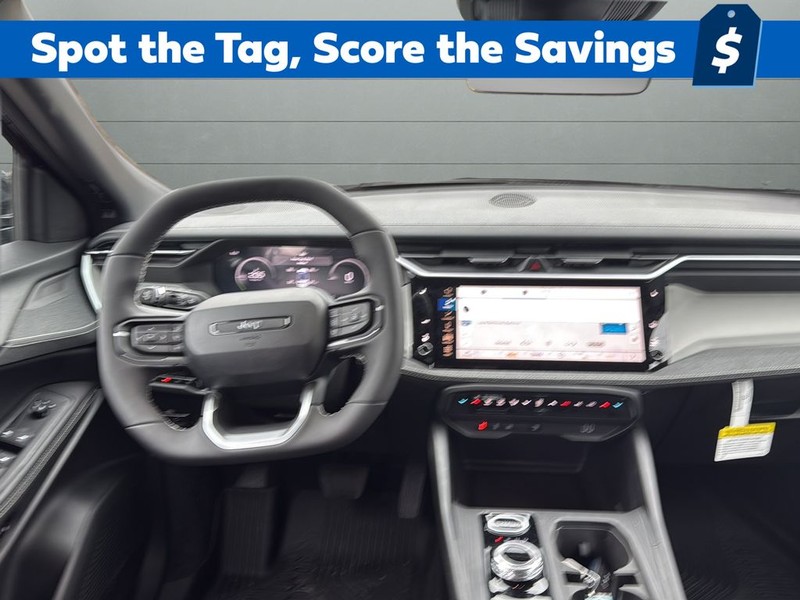 Jeep Cherokee Vehicle Full-screen Gallery Image 12