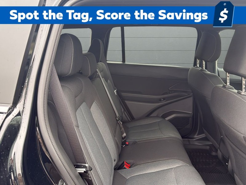 Jeep Cherokee Vehicle Full-screen Gallery Image 14