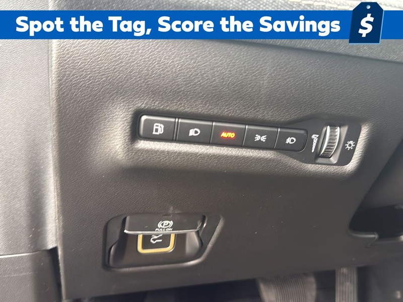 Jeep Cherokee Vehicle Full-screen Gallery Image 18