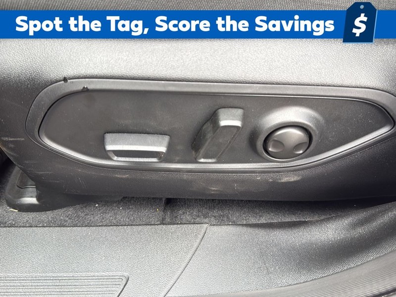 Jeep Cherokee Vehicle Full-screen Gallery Image 26