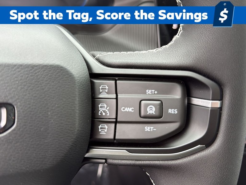 Jeep Cherokee Vehicle Full-screen Gallery Image 20