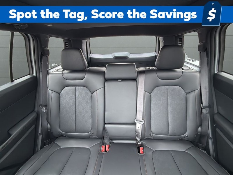 Jeep Cherokee Vehicle Full-screen Gallery Image 30