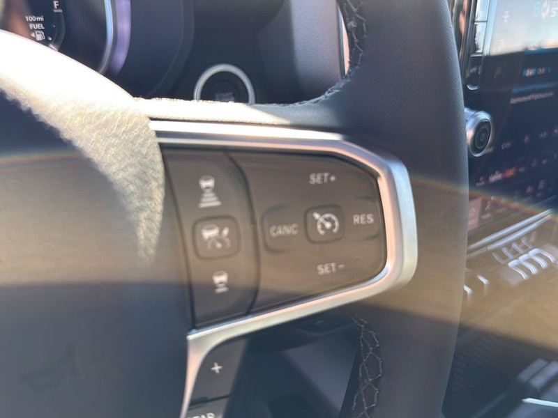 Ram 1500 Vehicle Full-screen Gallery Image 20