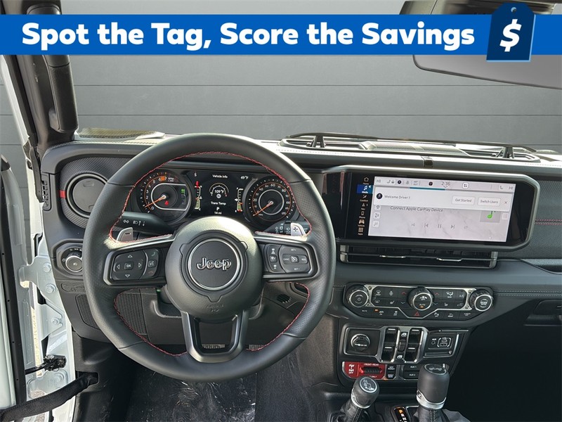 Jeep Wrangler Vehicle Full-screen Gallery Image 12