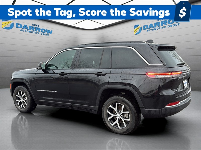 Jeep Grand Cherokee Vehicle Full-screen Gallery Image 3