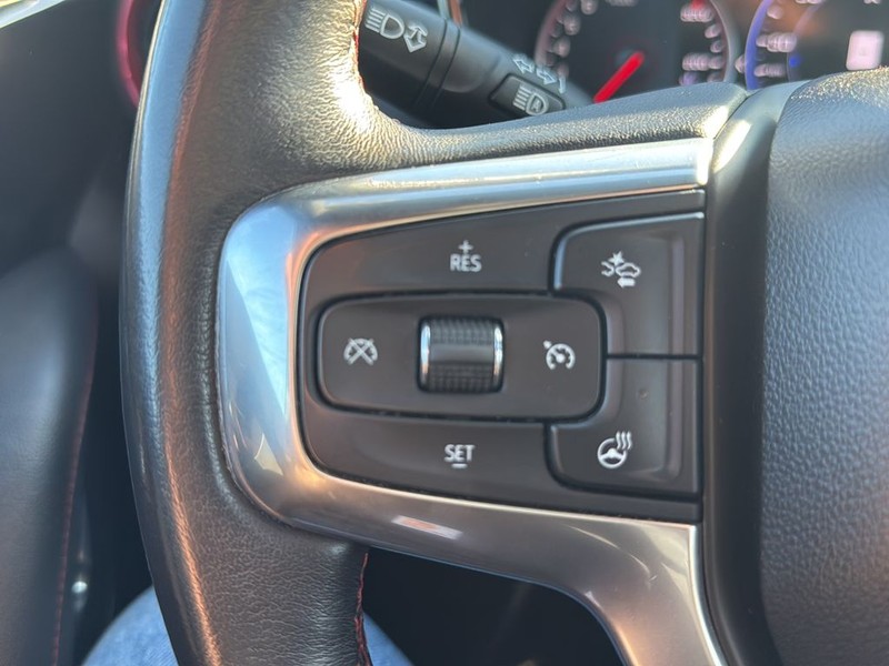 Chevrolet Blazer Vehicle Full-screen Gallery Image 09