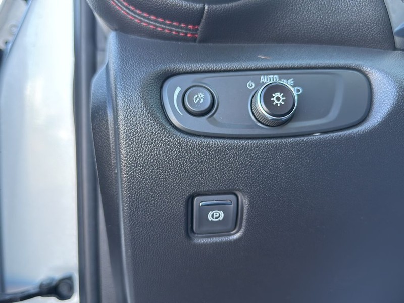 Chevrolet Blazer Vehicle Full-screen Gallery Image 19