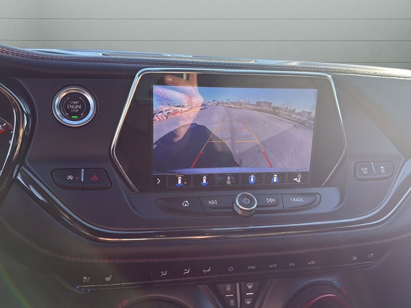 Chevrolet Blazer Vehicle Full-screen Gallery Image 24