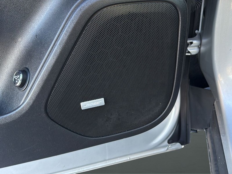 Chevrolet Blazer Vehicle Full-screen Gallery Image 27