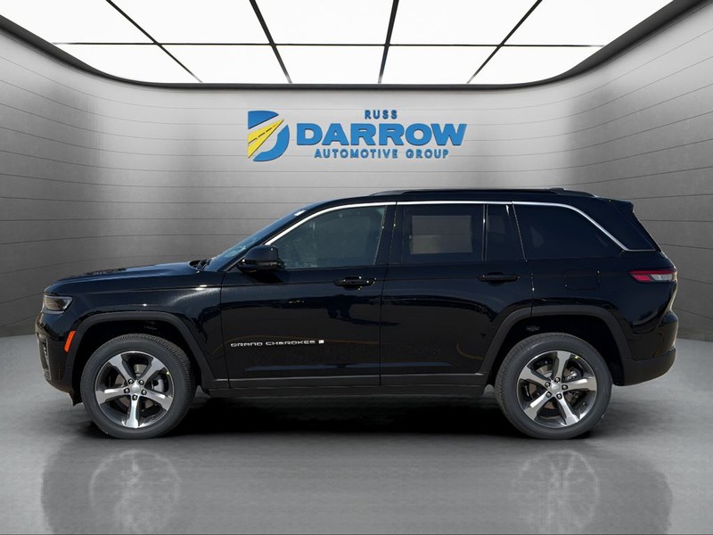 Jeep Grand Cherokee Vehicle Full-screen Gallery Image 2