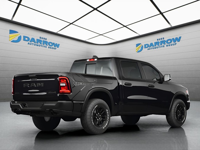 Ram 1500 Vehicle Full-screen Gallery Image 3
