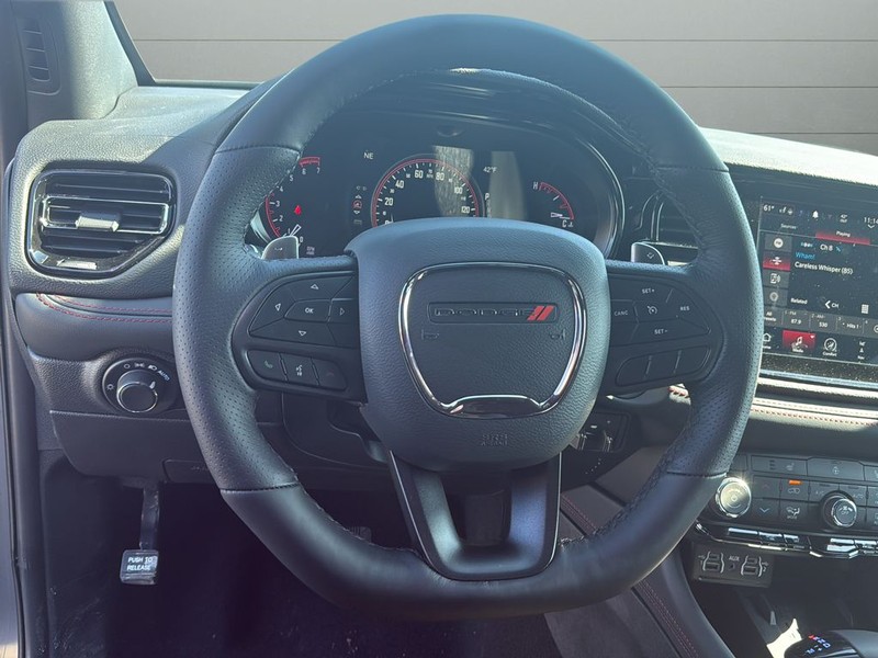 Dodge Durango Vehicle Full-screen Gallery Image 12