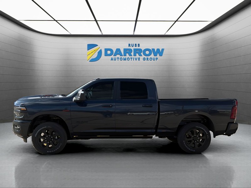 Ram 2500 Vehicle Full-screen Gallery Image 2