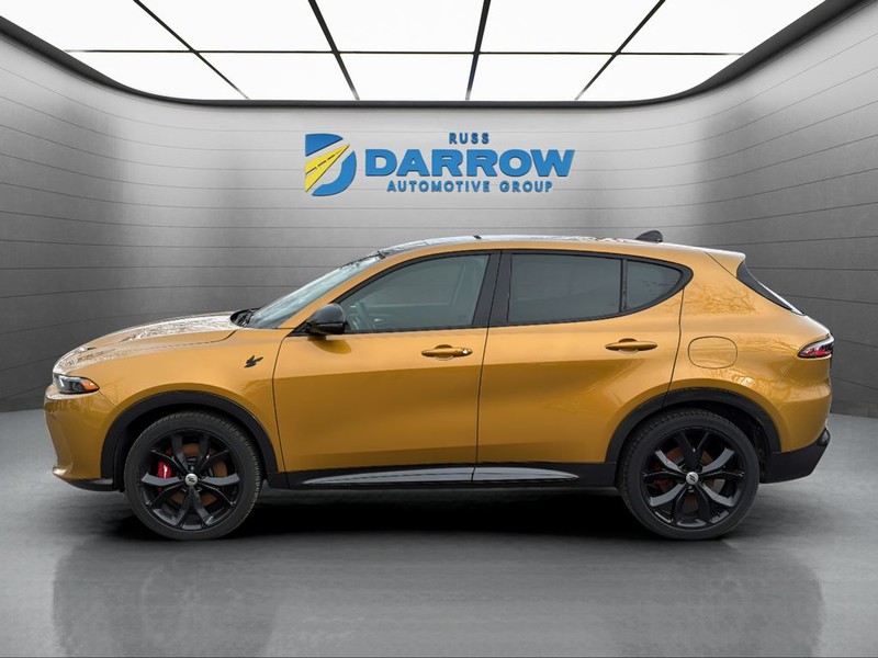 Dodge Hornet Vehicle Full-screen Gallery Image 2