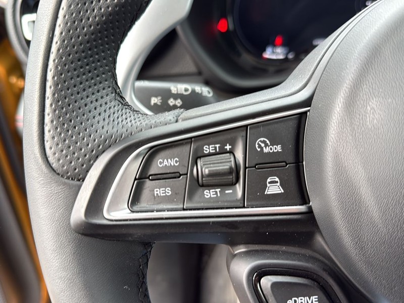 Dodge Hornet Vehicle Full-screen Gallery Image 9