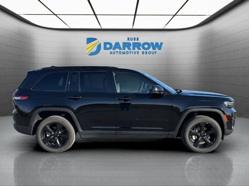 Jeep Grand Cherokee Vehicle Full-screen Gallery Image 6