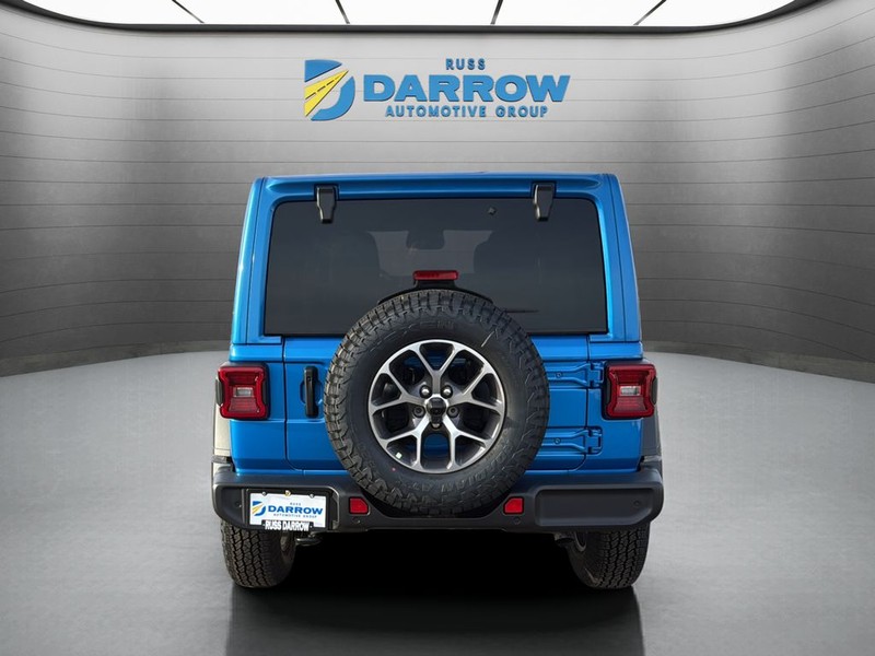 Jeep Wrangler Vehicle Full-screen Gallery Image 4