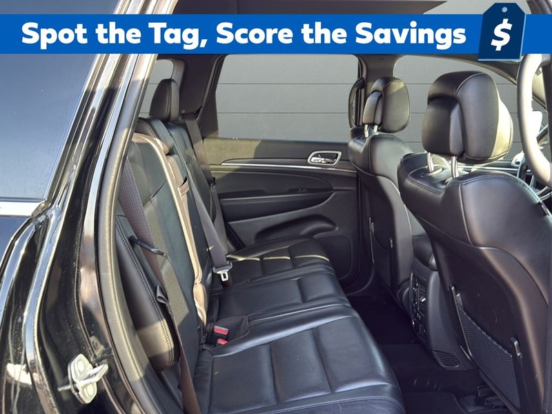 Jeep Grand Cherokee Vehicle Full-screen Gallery Image 14