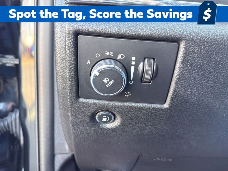 Jeep Grand Cherokee Vehicle Full-screen Gallery Image 19