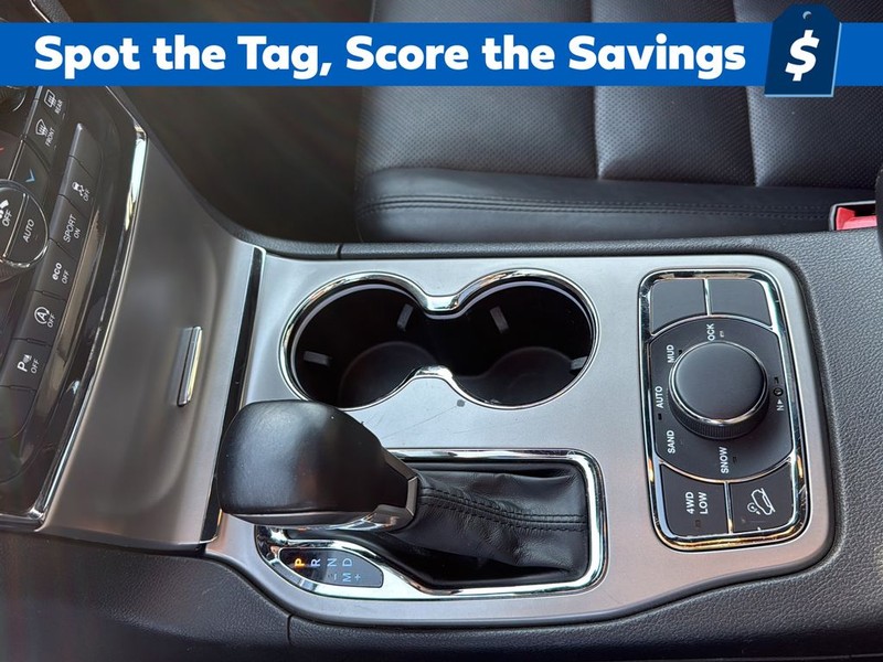 Jeep Grand Cherokee Vehicle Full-screen Gallery Image 22