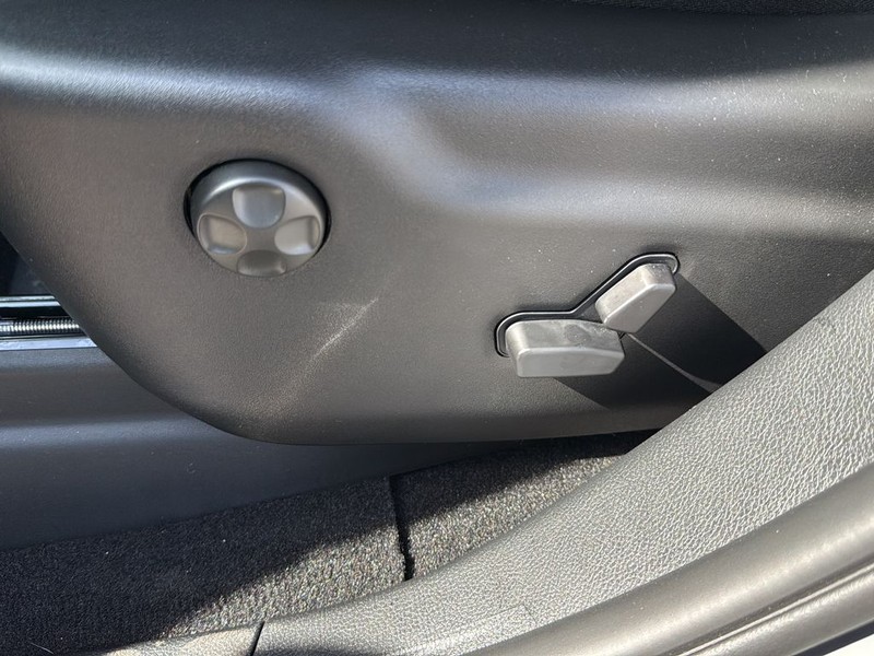 Dodge Durango Vehicle Full-screen Gallery Image 27