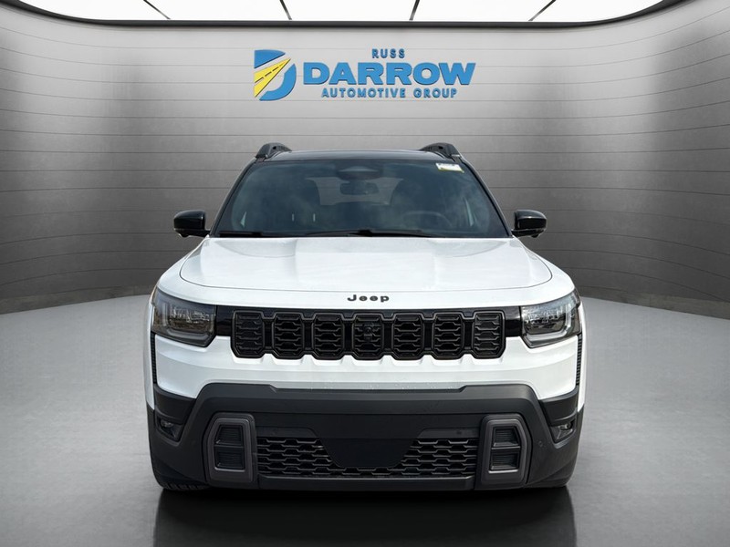 Jeep Cherokee Vehicle Full-screen Gallery Image 8