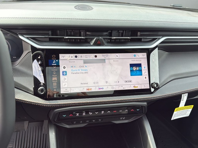 Jeep Cherokee Vehicle Full-screen Gallery Image 23