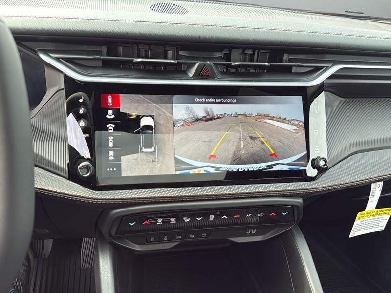 Jeep Cherokee Vehicle Full-screen Gallery Image 24