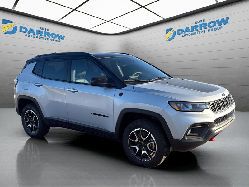 Jeep Compass Vehicle Full-screen Gallery Image 7