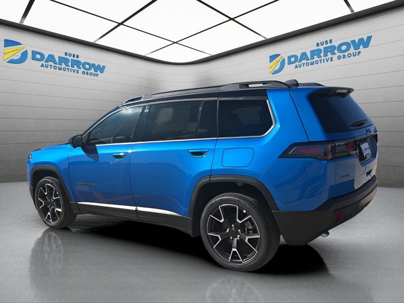 Jeep Cherokee Vehicle Full-screen Gallery Image 3