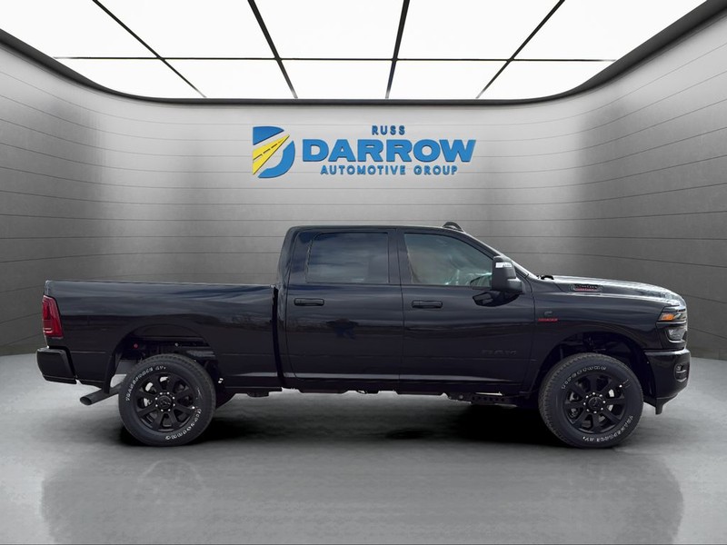 Ram 2500 Vehicle Full-screen Gallery Image 6