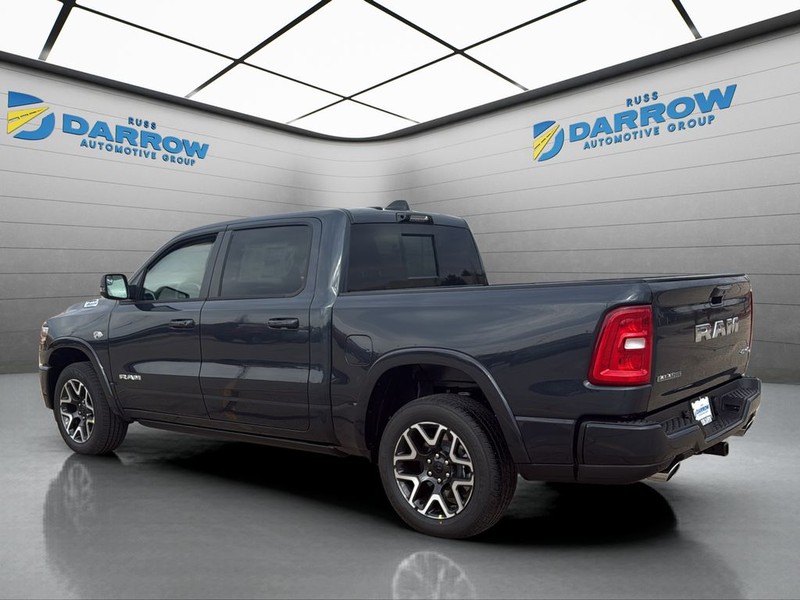 Ram 1500 Vehicle Full-screen Gallery Image 3