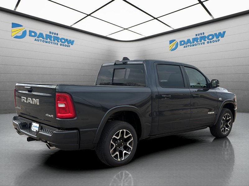 Ram 1500 Vehicle Full-screen Gallery Image 5
