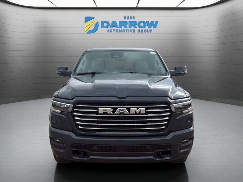 Ram 1500 Vehicle Full-screen Gallery Image 8