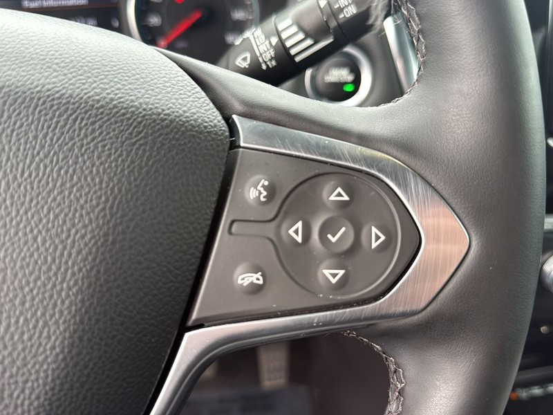 Chevrolet Traverse Vehicle Full-screen Gallery Image 19