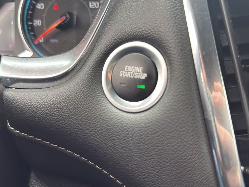 Chevrolet Traverse Vehicle Full-screen Gallery Image 20