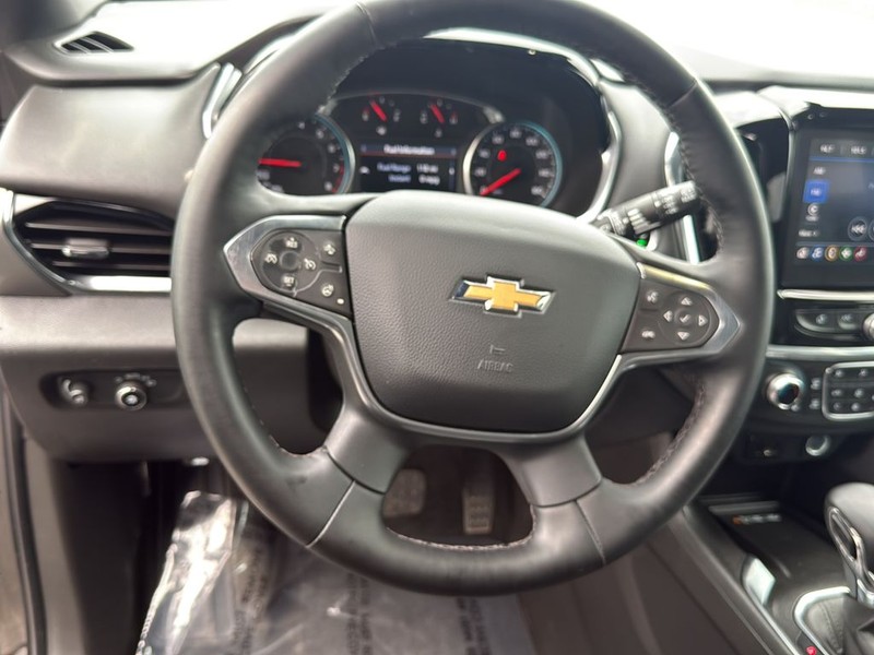 Chevrolet Traverse Vehicle Full-screen Gallery Image 26